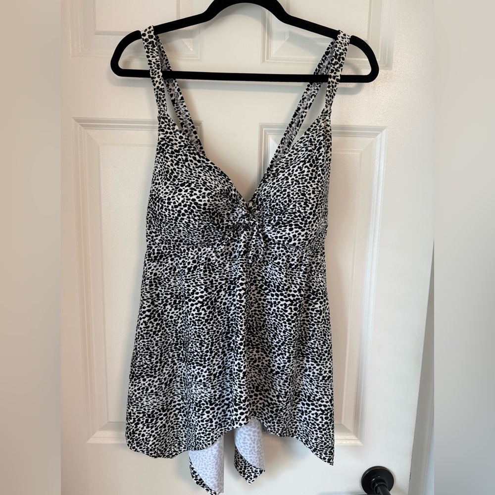 Swimsuits for All Animal Print Dots Handkerchief Hem Long‎ Tankini Top Sz 20